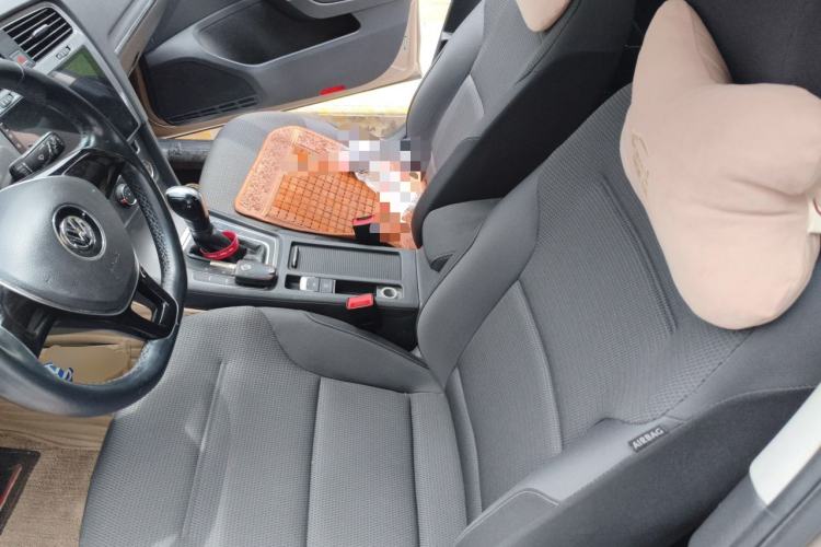 Used Volkswagen Golf 2015 1.6L Automatic Comfort Model Left Front Seat