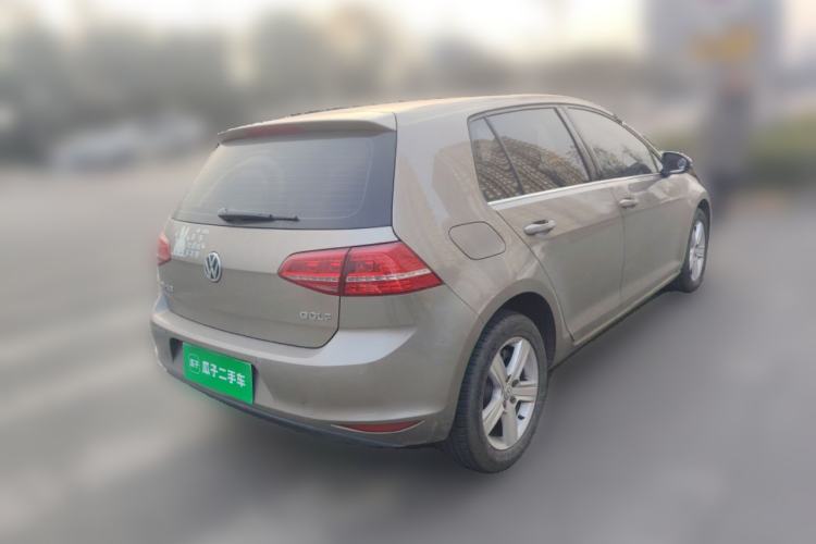 Used Volkswagen Golf 2015 1.6L Automatic Comfort Model Rear Right 45 Deg