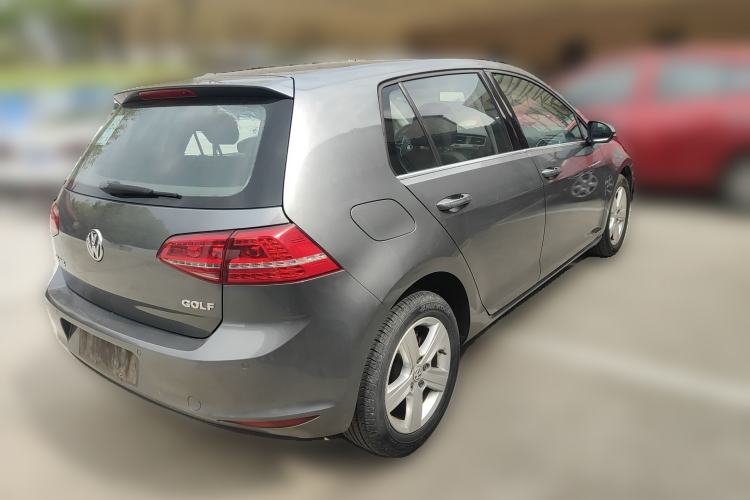 Used Volkswagen Golf 2015 1.6L Automatic Comfort Model Rear Right 45 Deg