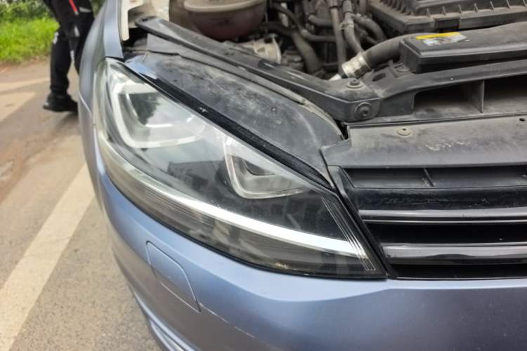 Used Volkswagen Golf 2015 1.4TSI Automatic Flagship Model Right Front Headlight