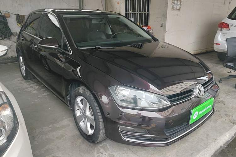 Used Volkswagen Golf 2015 1.4TSI Automatic Comfort Model Exterior 1