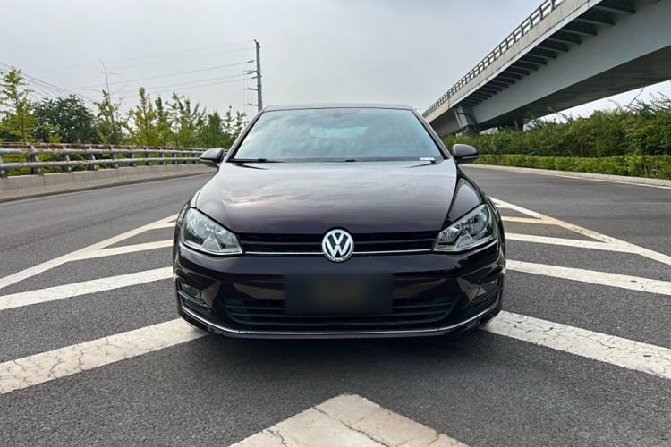 Used Volkswagen Golf 2015 1.4TSI Automatic Luxury Model Exterior 1