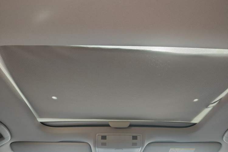 Used Volkswagen Golf 2015 1.6L Automatic Comfort Model Headliner