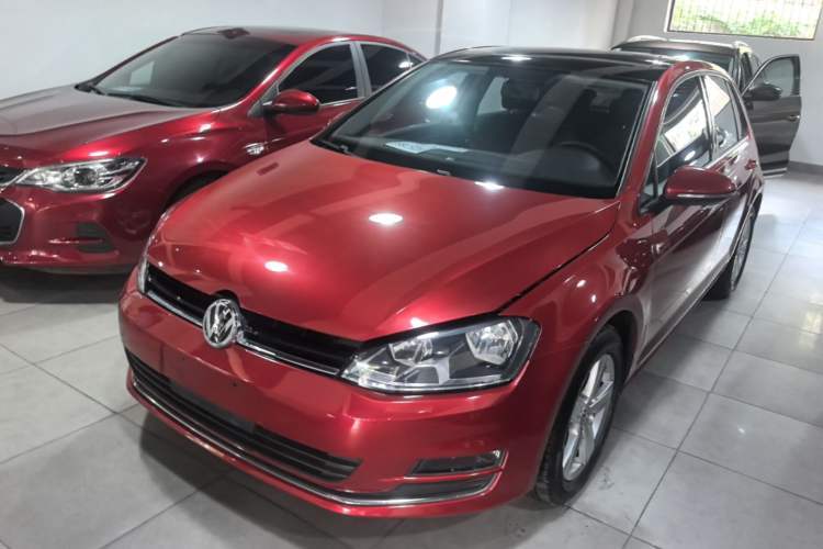 Used Volkswagen Golf 2015 1.6L Automatic Comfort Model Guazi used car, China used car export, Used car for sale, Used  cars, Cheapest cars for sale