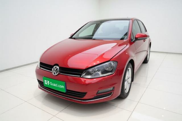 Ojetý Volkswagen Golf 2015 1.4TSI Automatic Comfort Model