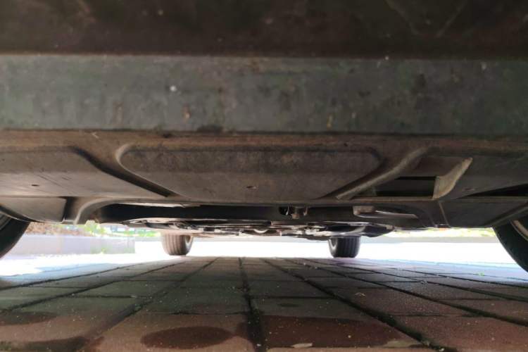 Used Volkswagen Golf 2015 1.6L Automatic Comfort Model Chassis Front