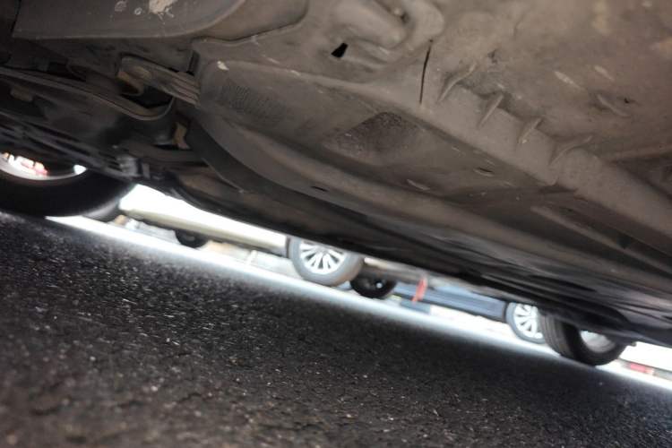 Used Volkswagen Golf 2015 1.6L Automatic Comfort Model Chassis Front Left