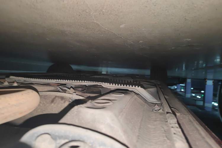 Used Volkswagen Golf 2015 1.6L Automatic Comfort Model Chassis Rear Left