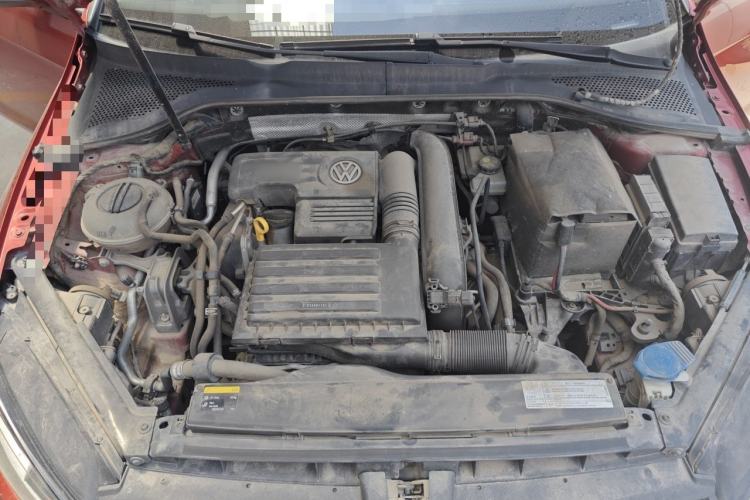 Used Volkswagen Golf 2015 1.2TSI Automatic Comfort Model Engine Bay