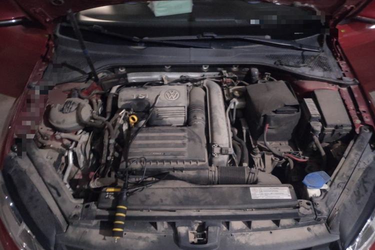 Used Volkswagen Golf 2015 1.4TSI Automatic Comfort Model Engine Bay