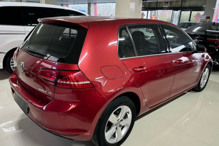 Used Volkswagen Golf 2015 1.4TSI Automatic Luxury Model Exterior 1