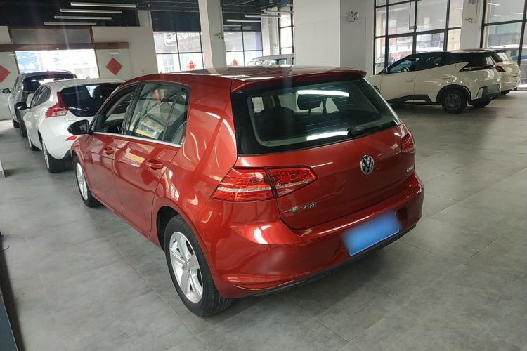 Used Volkswagen Golf 2015 1.6L Automatic Comfort Model Exterior 2