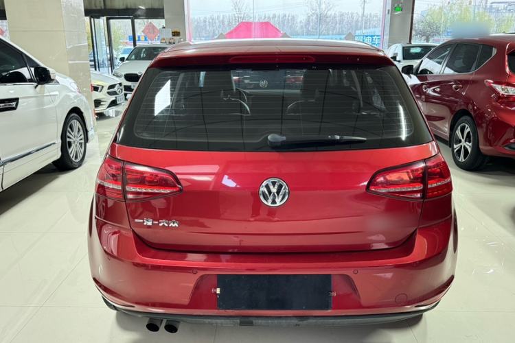 Used Volkswagen Golf 2015 1.4TSI Automatic Luxury Model Exterior 5