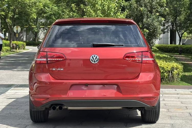 Used Volkswagen Golf 2015 1.4TSI Automatic Comfort Model Exterior 8