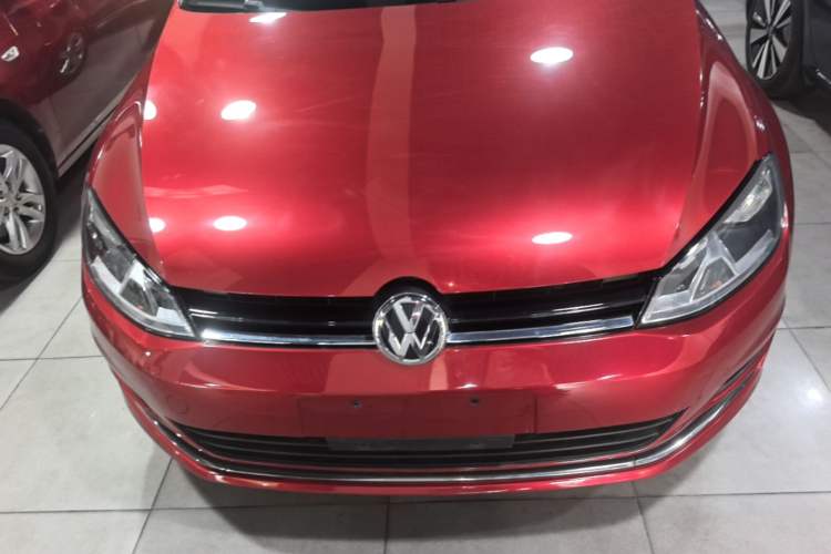 Used Volkswagen Golf 2015 1.6L Automatic Comfort Model Front