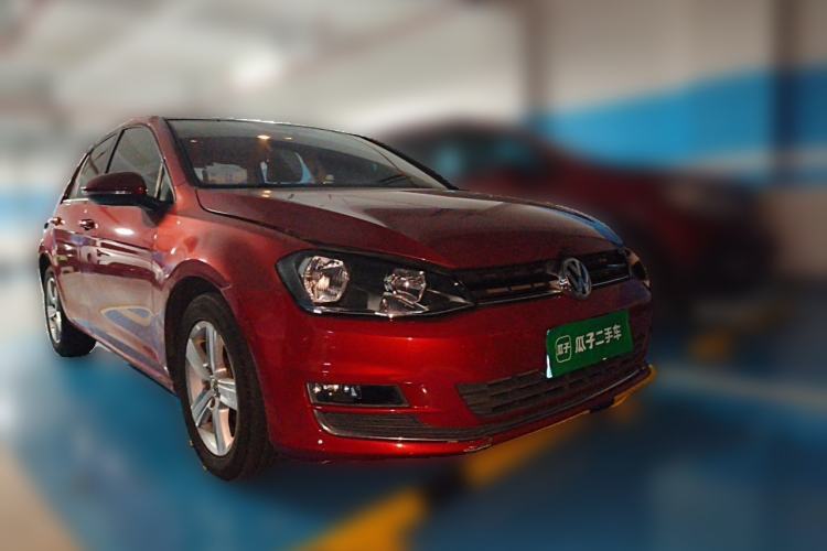 Used Volkswagen Golf 2015 1.4TSI Automatic Comfort Model Front Right 45 Deg