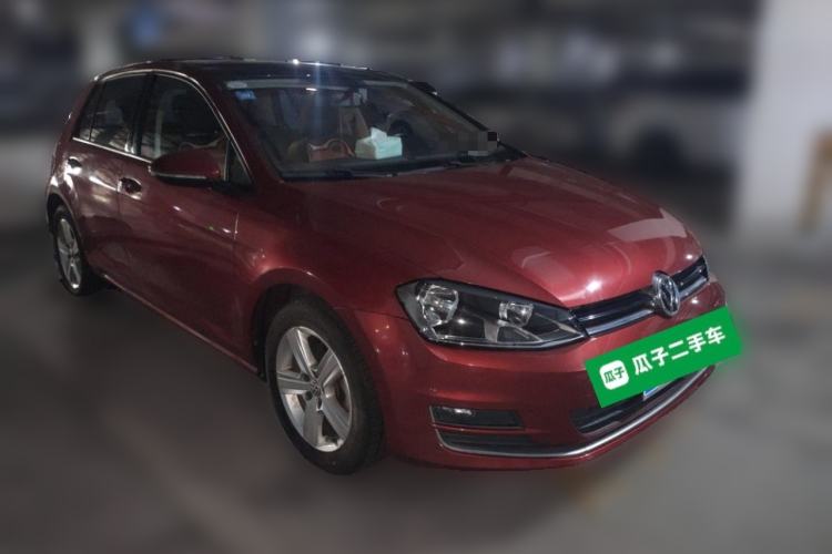 Used Volkswagen Golf 2015 1.4TSI Automatic Comfort Model Front Right 45 Deg
