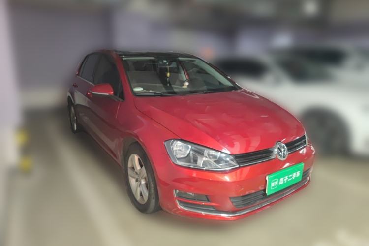 Used Volkswagen Golf 2015 1.6L Automatic Comfort Model Front Right 45 Deg