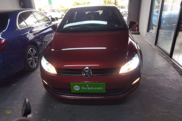 Used Volkswagen Golf 2015 1.4TSI Automatic Comfort Model Front