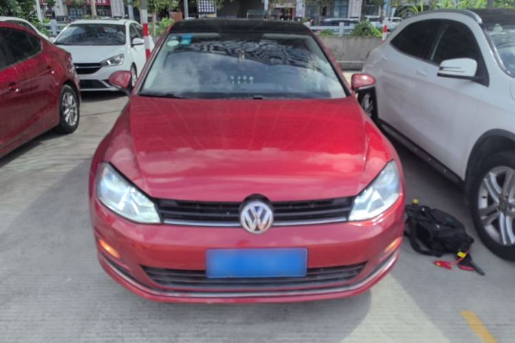Used Volkswagen Golf 2015 1.6L Automatic Comfort Model Front