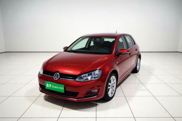 Ojetý Volkswagen Golf 2015 1.4TSI Automatic Comfort Model