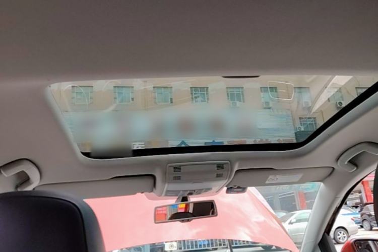 Used Volkswagen Golf 2015 1.4TSI Automatic Luxury Model Headliner