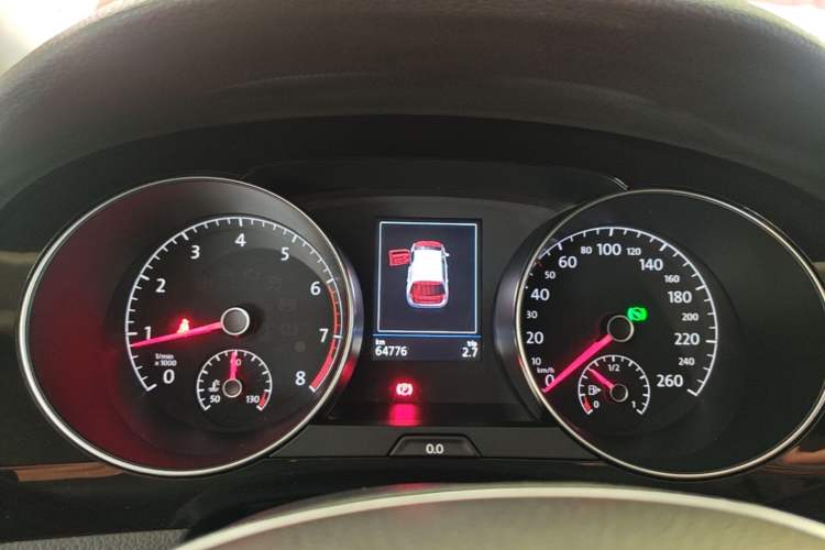 Used Volkswagen Golf 2015 1.4TSI Sportsvan Instrument Cluster