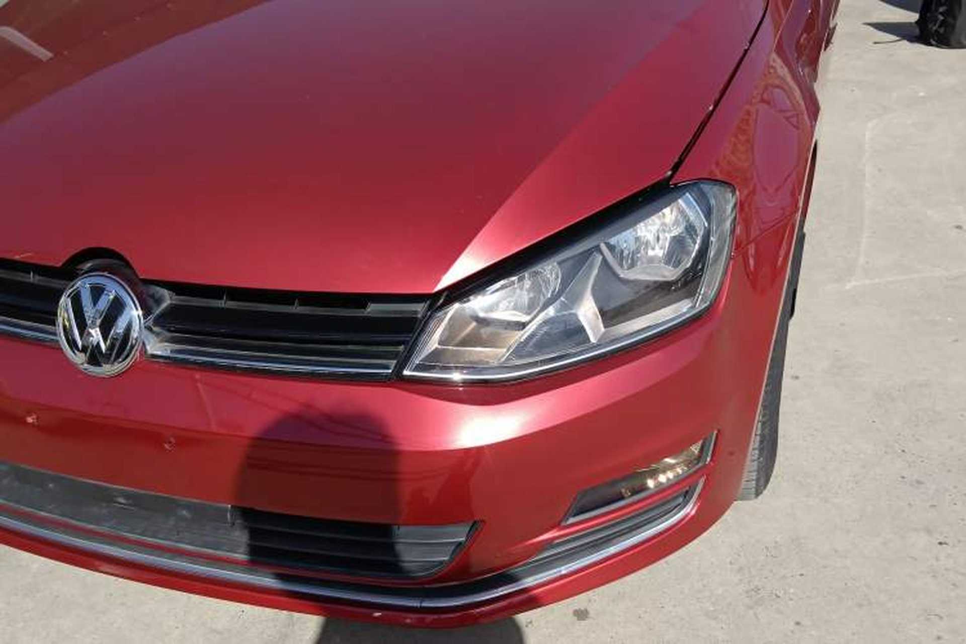 Used Volkswagen Golf 2015 1.6L Automatic Comfort Model Left Front Headlight