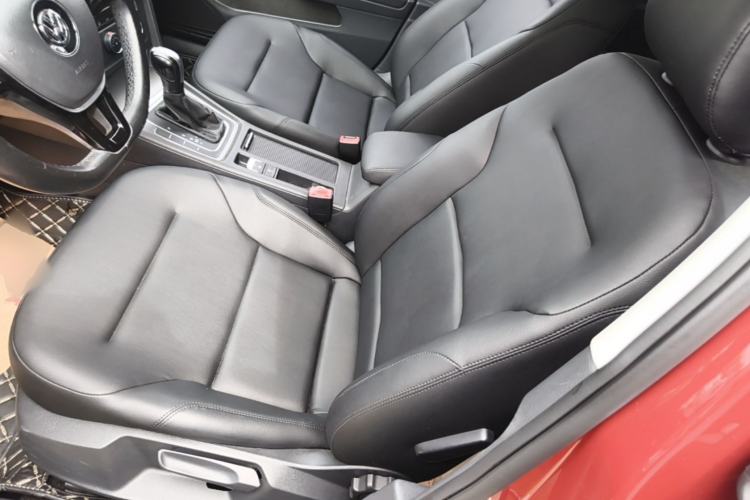 Used Volkswagen Golf 2015 1.4TSI Automatic Comfort Model Left Front Seat