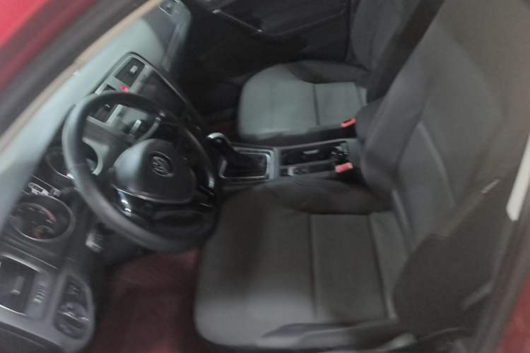 Used Volkswagen Golf 2015 1.6L Automatic Comfort Model Left Front Seat