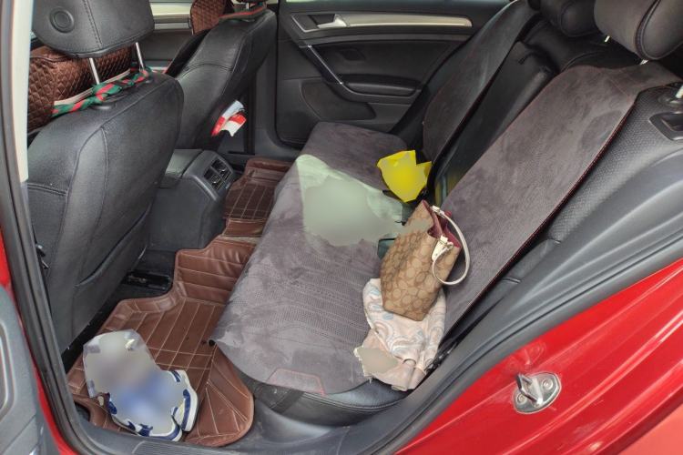 Used Volkswagen Golf 2015 1.6L Automatic Comfort Model Left Rear Seat
