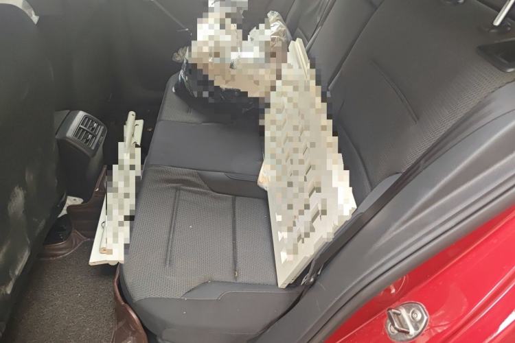 Used Volkswagen Golf 2015 1.4TSI Automatic Comfort Model Left Rear Seat
