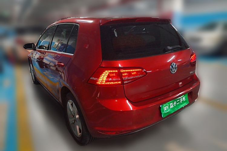 Used Volkswagen Golf 2015 1.4TSI Automatic Comfort Model Rear Left 45 Deg