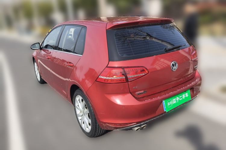 Used Volkswagen Golf 2015 1.4TSI Automatic Flagship Model Rear Left 45 Deg