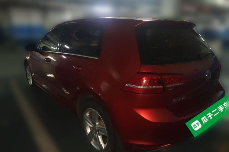 Used Volkswagen Golf 2015 1.4TSI Automatic Luxury Model Rear Left 45 Deg