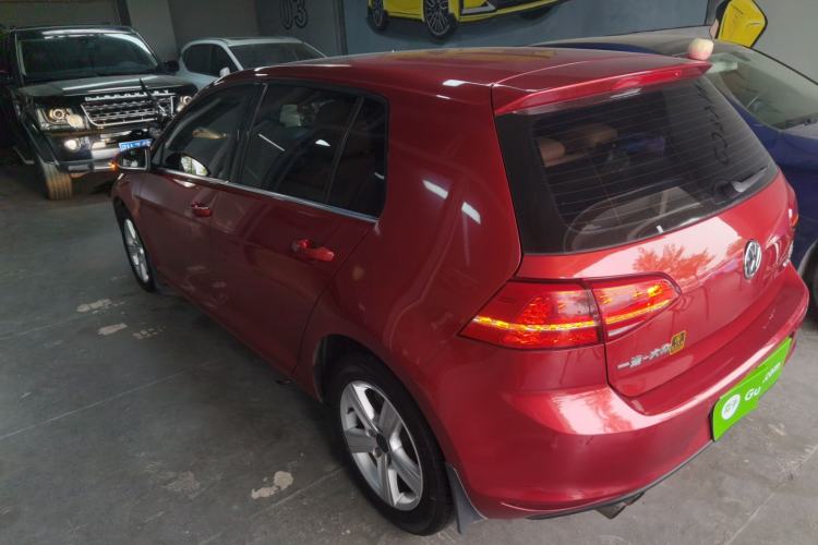 Used Volkswagen Golf 2015 1.4TSI Automatic Comfort Model Rear Left 45 Deg