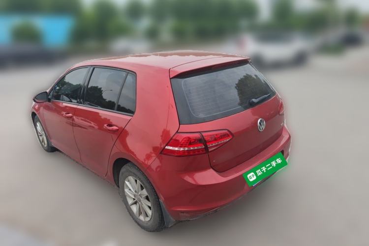 Used Volkswagen Golf 2015 1.6L Automatic Fashion Model Rear Left 45 Deg