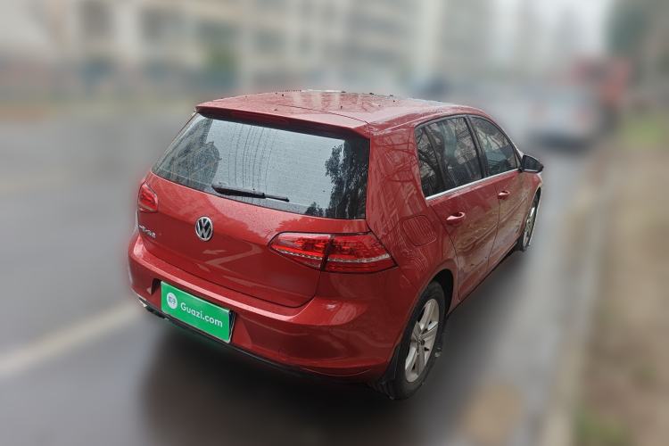 Used Volkswagen Golf 2015 1.4TSI Automatic Comfort Model Rear Right 45 Deg