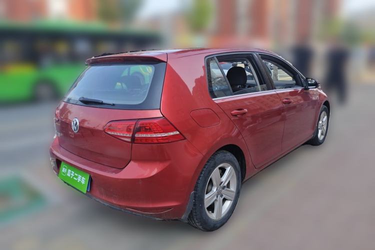 Used Volkswagen Golf 2015 1.4TSI Automatic Comfort Model Rear Right 45 Deg