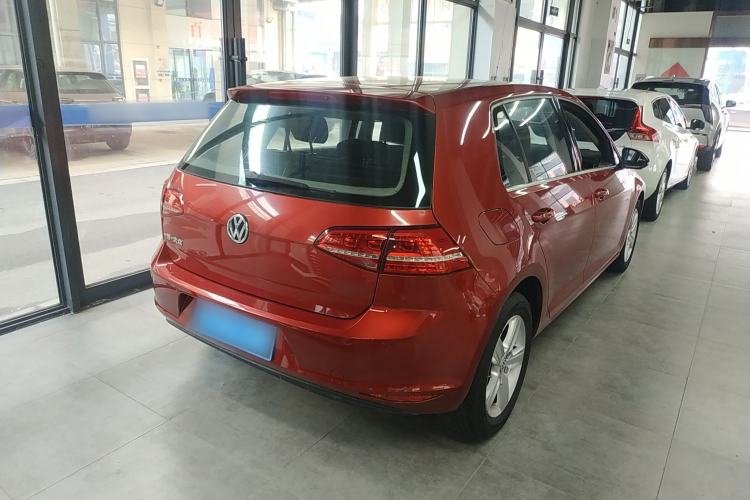 Used Volkswagen Golf 2015 1.6L Automatic Comfort Model Rear Right 45 Deg