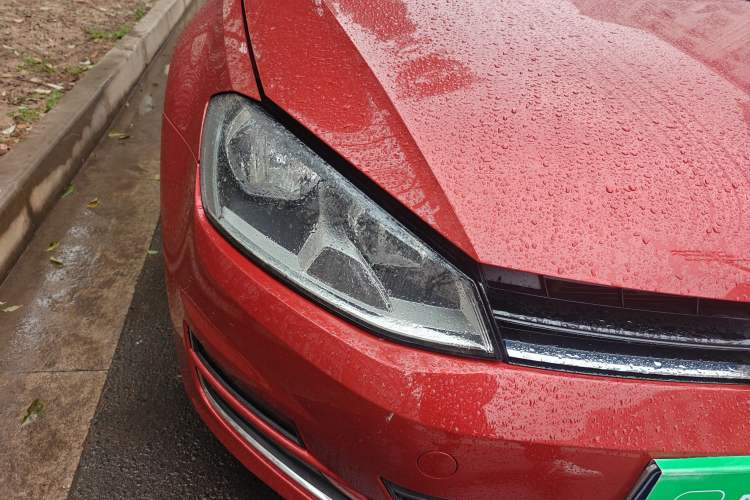 Used Volkswagen Golf 2015 1.4TSI Automatic Comfort Model Right Front Headlight