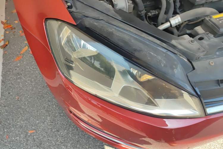 Used Volkswagen Golf 2015 1.4TSI Automatic Luxury Model Right Front Headlight