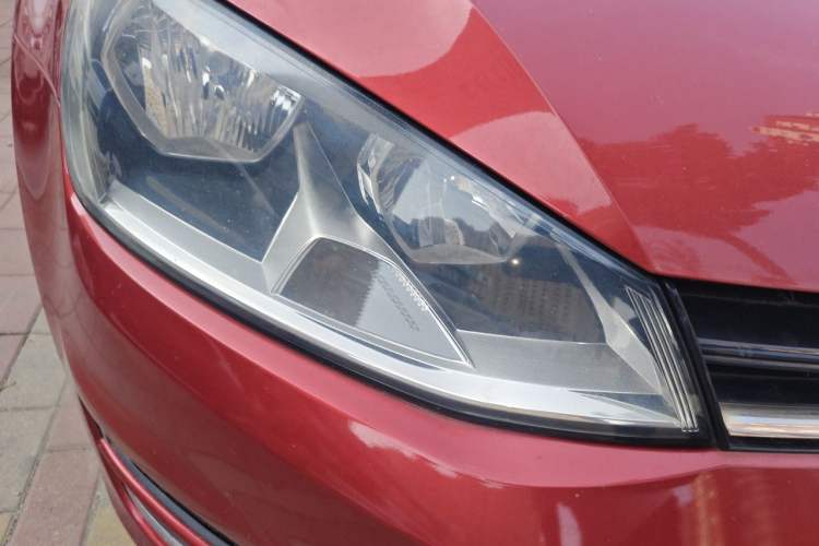 Used Volkswagen Golf 2015 1.4TSI Automatic Comfort Model Right Front Headlight