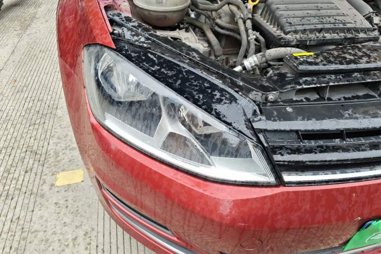 Used Volkswagen Golf 2015 1.4TSI Automatic Luxury Model Right Front Headlight