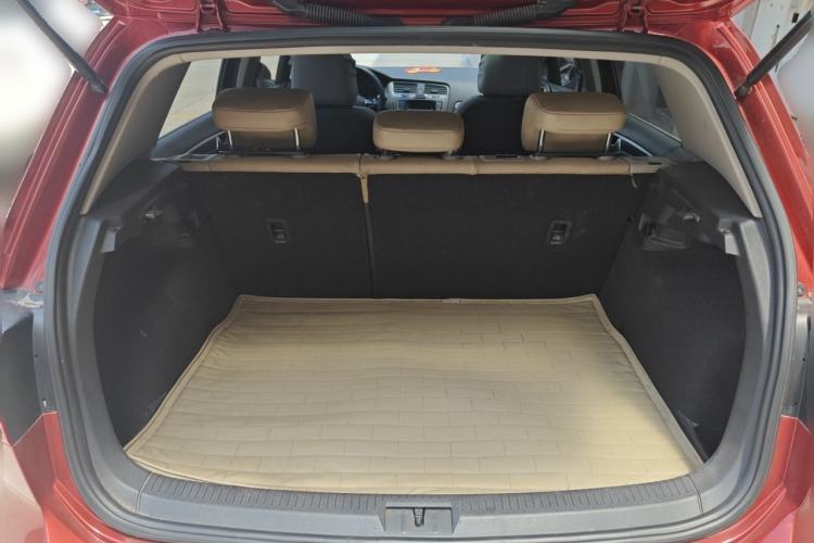 Used Volkswagen Golf 2015 1.2TSI Automatic Comfort Model Trunk
