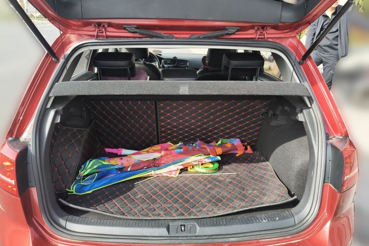 Used Volkswagen Golf 2015 1.4TSI Automatic Flagship Model Trunk