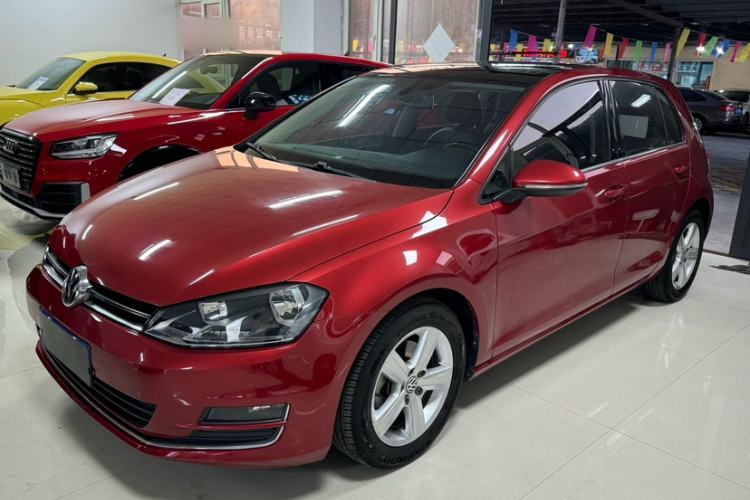 Used Volkswagen Golf 2015 1.4TSI Automatic Luxury Model Guazi used car, China used car export, Used car for sale, Used  cars, Cheapest cars for sale