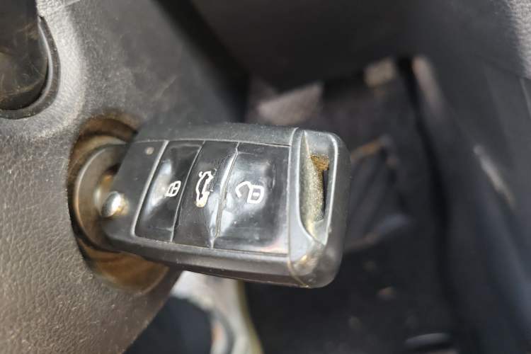 Used Volkswagen Golf 2015 1.4TSI Automatic Comfort Model Vehicle Key