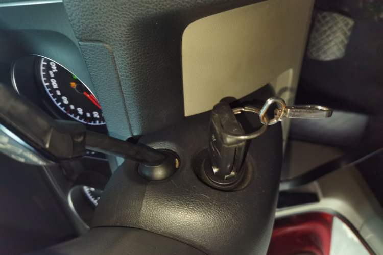Used Volkswagen Golf 2015 1.4TSI Automatic Comfort Model Vehicle Key