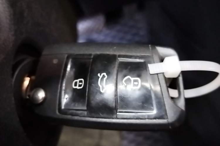 Used Volkswagen Golf 2015 1.4TSI Automatic Comfort Model Vehicle Key